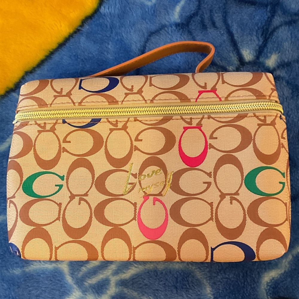 Train Case Fashion NWOT